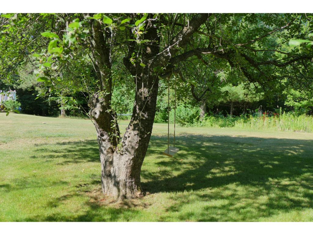 140 Montelona Road Goffstown, NH 03045 - Photo 28 of 36 Gallery Image 28