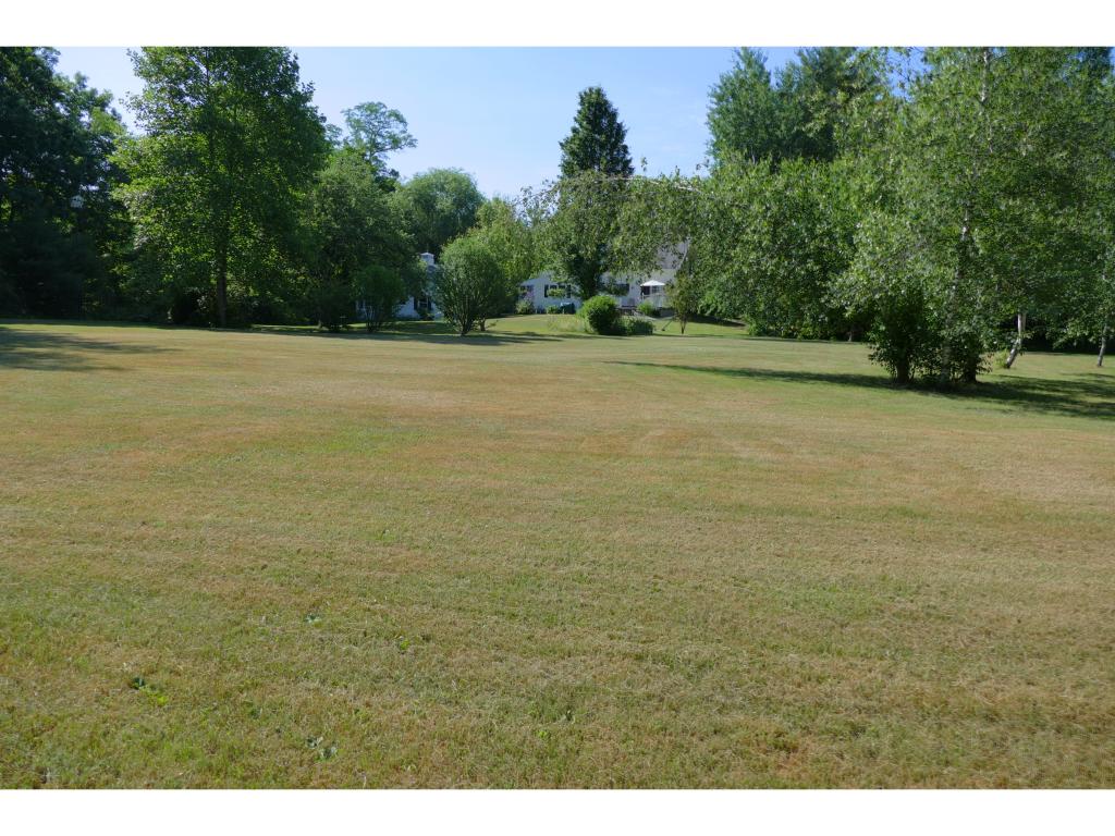 140 Montelona Road Goffstown, NH 03045 - Photo 29 of 36 Gallery Image 29