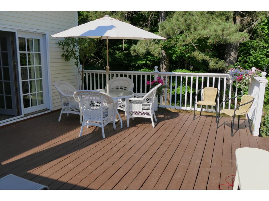 140 Montelona Road Goffstown, NH 03045 - Photo 34 of 36 Gallery Image 34