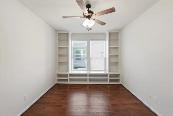 $339,900 | 5803 Deleon Trail Drive, Spring, TX 77379