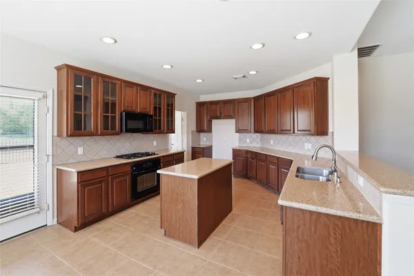 $339,900 | 5803 Deleon Trail Drive, Spring, TX 77379