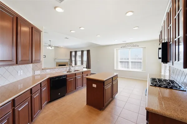 $339,900 | 5803 Deleon Trail Drive, Spring, TX 77379