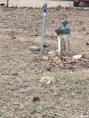 $395,000 | 2400 Springfield Road, Delavan, IL 61734