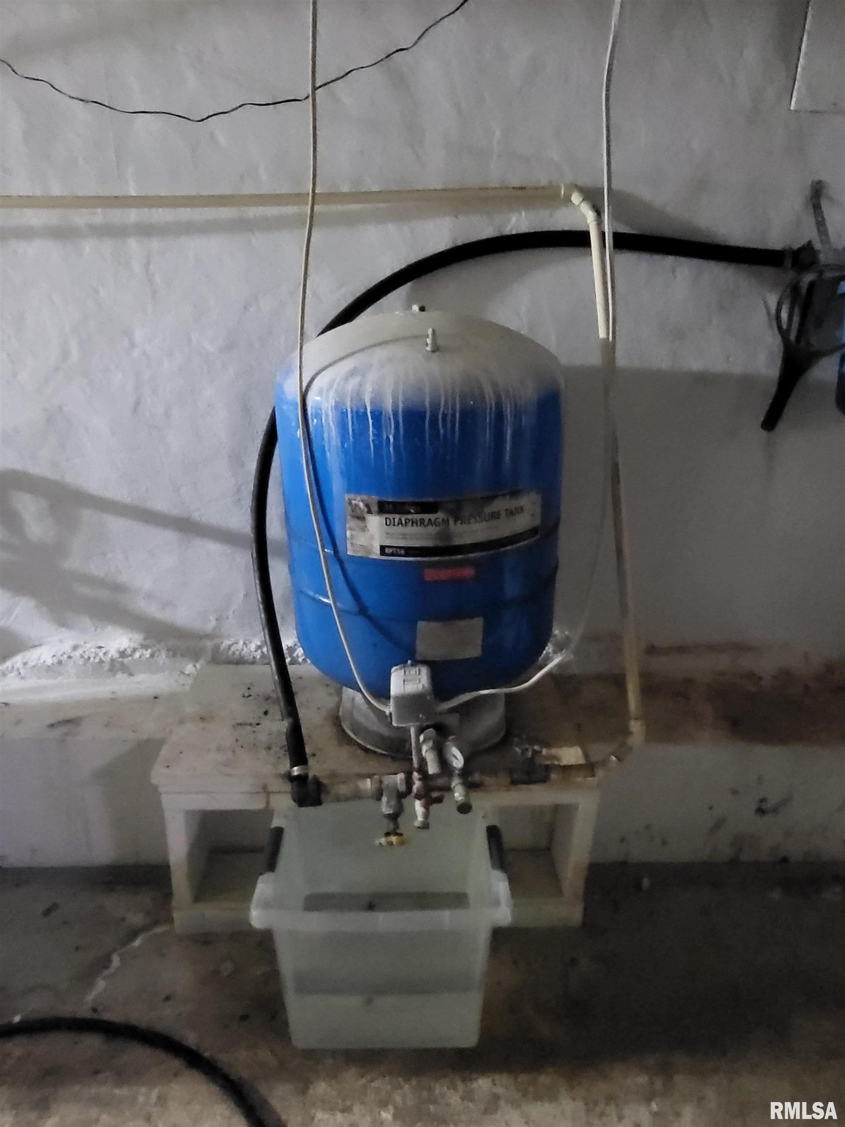 2400 Springfield Road Delavan, IL 61734 - Photo 28 of 36