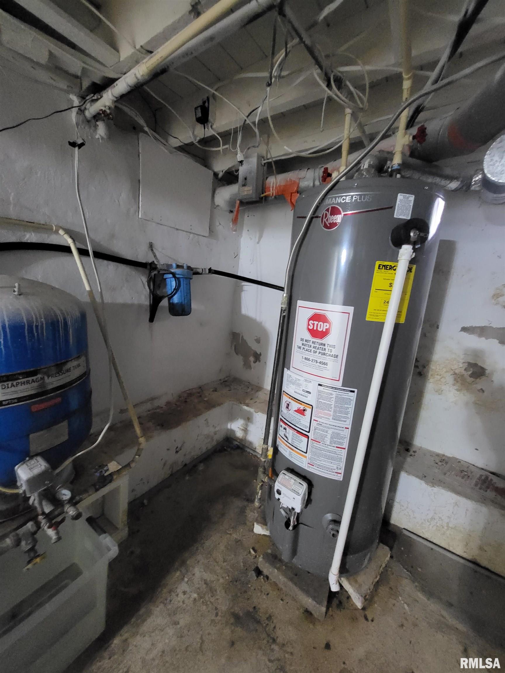 2400 Springfield Road Delavan, IL 61734 - Photo 30 of 36