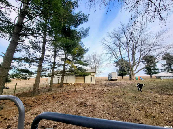 $379,900 | 2400 Springfield Road, Delavan, IL 61734