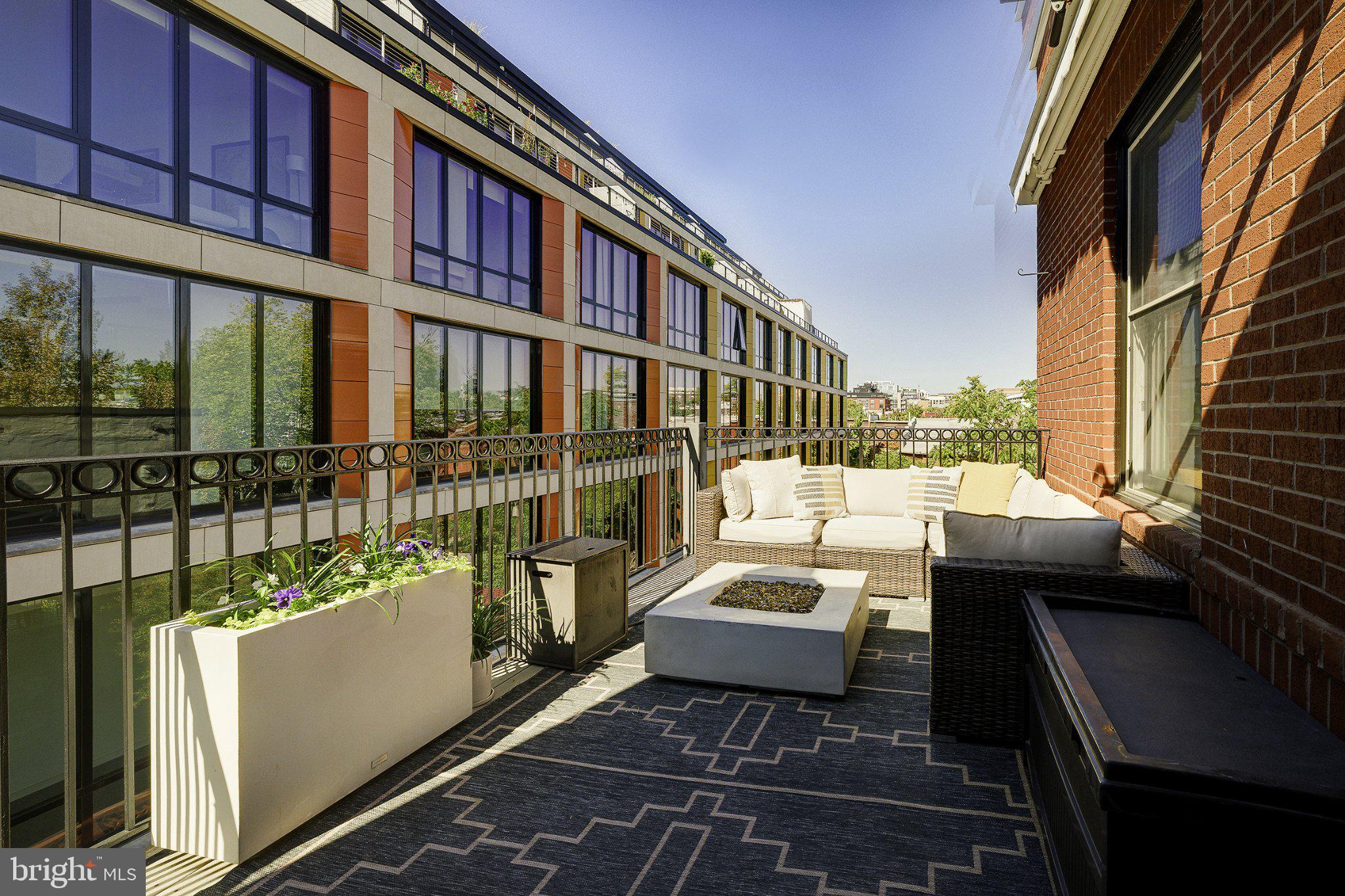 1335 R Street Northwest, Unit 2 Washington, DC 20009 - Photo 36 of 41 Gallery Image 36
