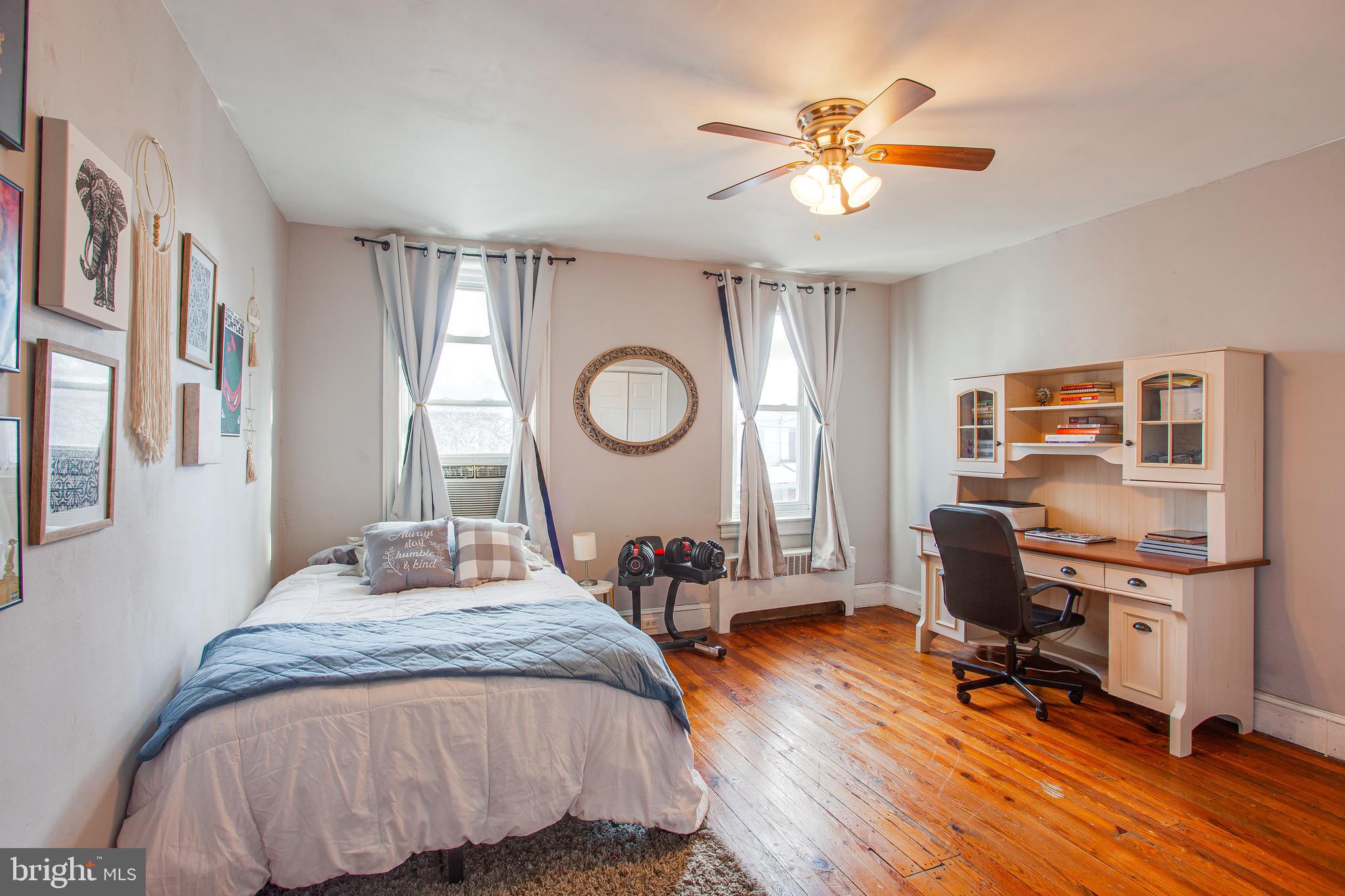 442 Ripka Street Philadelphia, PA 19128 - Photo 19 of 31 2nd Bedroom