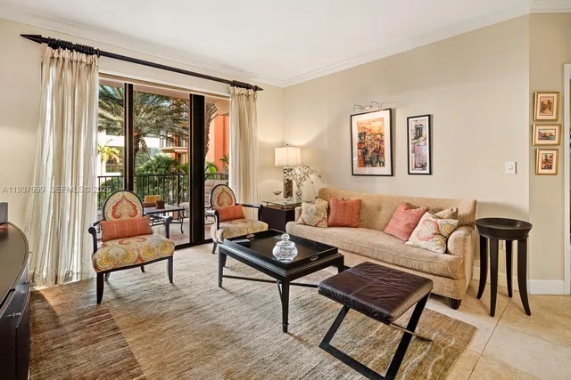 $850,000 | 100 Andalusia Avenue, Unit 408, Coral Gables, FL 33134