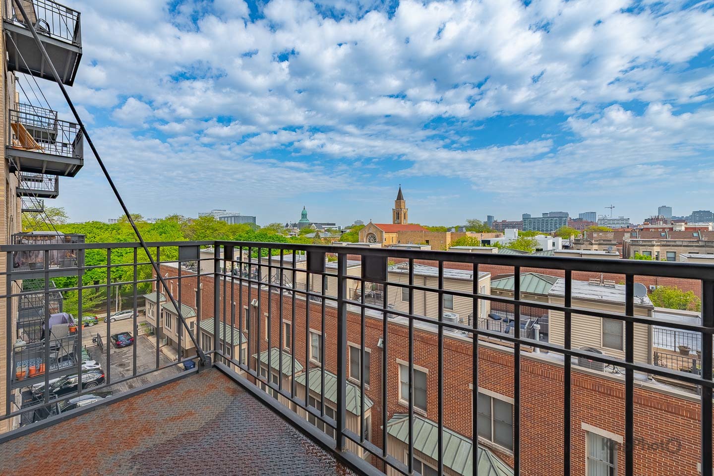 811 South Lytle Street, Unit 410 Chicago, IL 60607 - Photo 14 of 26 Gallery Image 14