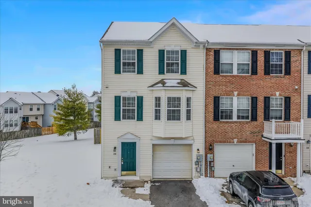 $1,950 | 36 Bruce Drive, Charles Town, WV 25414