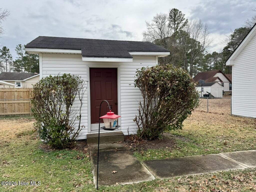 1401 Bridgeton Road Rocky Mount, NC 27804 - Photo 28 of 36 42DFE51E-DBCA-4609-92D5-623BF5FAB90F_1_1