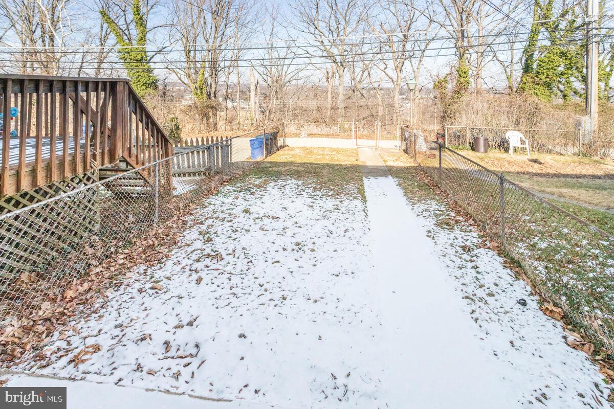 1046 Elm Road Baltimore, MD 21227 - Photo 29 of 29 Level Yard fully fenced