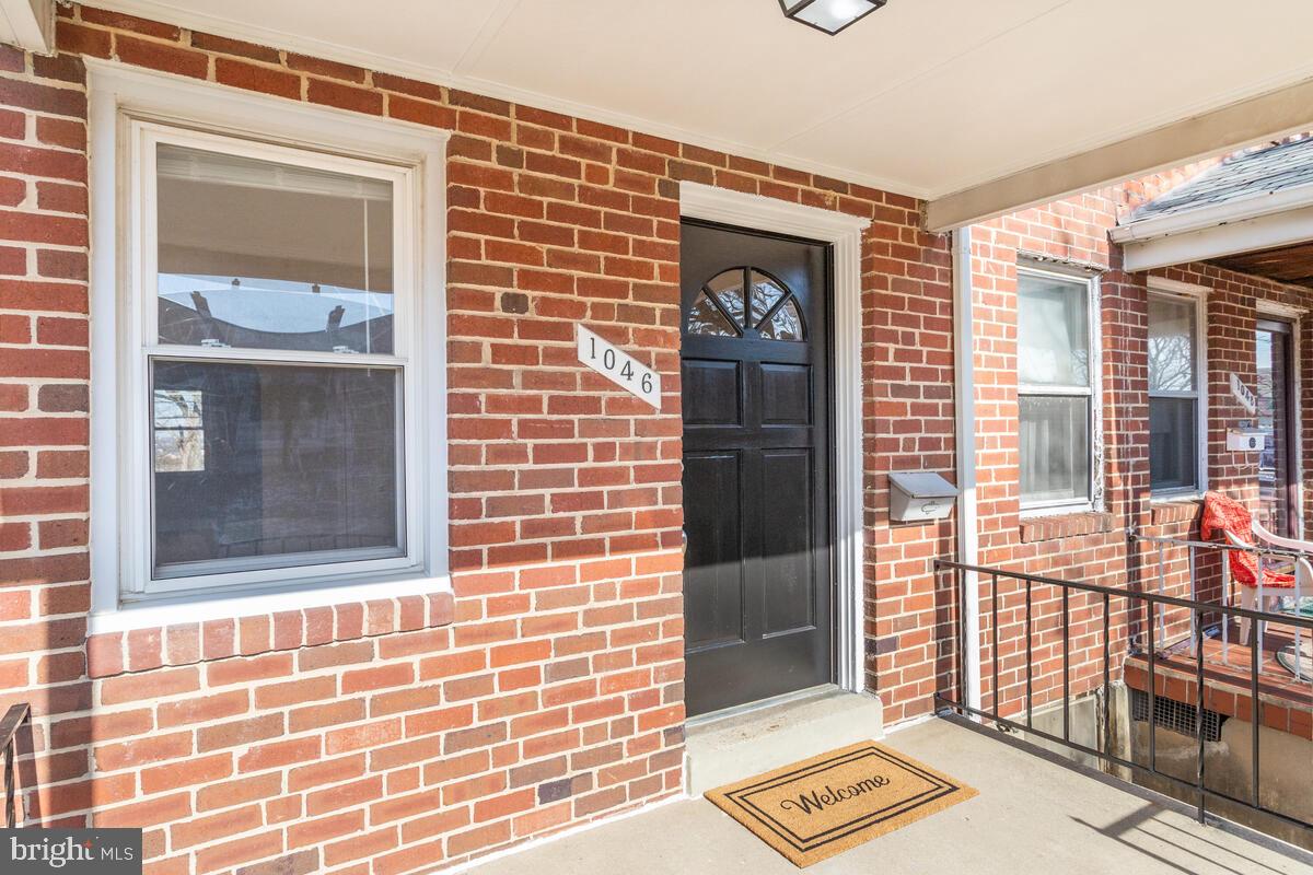 1046 Elm Road Baltimore, MD 21227 - Photo 3 of 29 Gallery Image 3