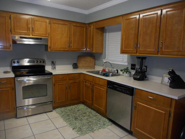 961 Schaub Avenue Mobile, AL 36609 - Photo 9 of 21