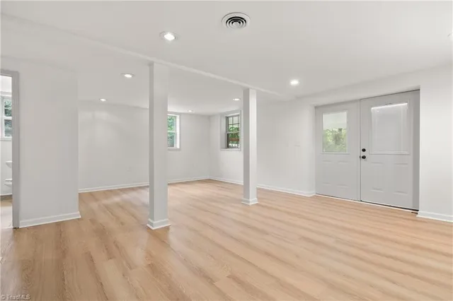 $304,900 | 317 Benbow Drive, East Bend, NC 27018