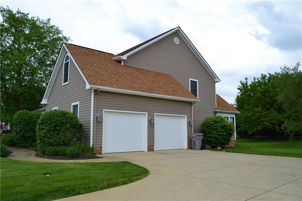 6030 Red Fox Road Pendleton, IN 46064 - Photo 4 of 39