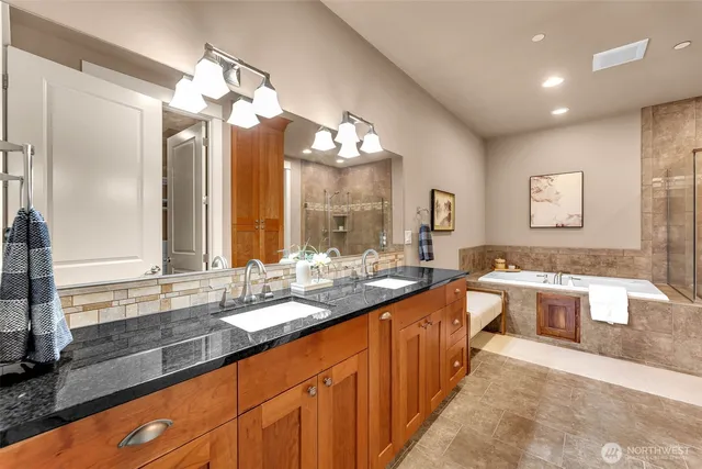 $710,000 | 4029 Northwest 77th Avenue, Camas, WA 98607