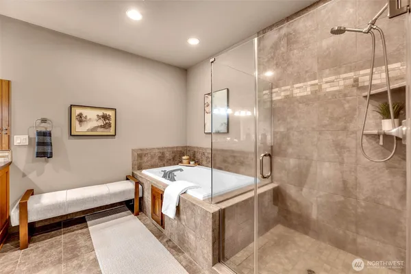 $710,000 | 4029 Northwest 77th Avenue, Camas, WA 98607
