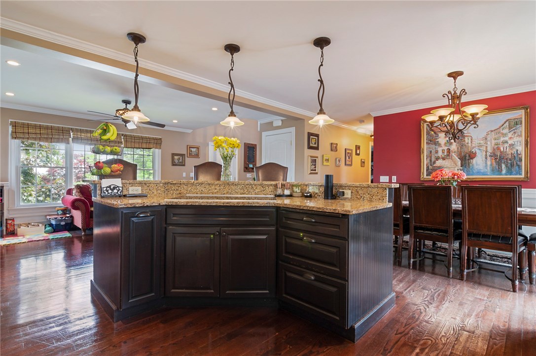 36 Seneca Road Portsmouth, RI 02871 - Photo 12 of 48 Kitchen