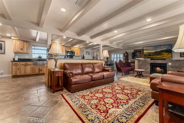 $635,000 | 66136 Mars Drive, Joshua Tree, CA 92252