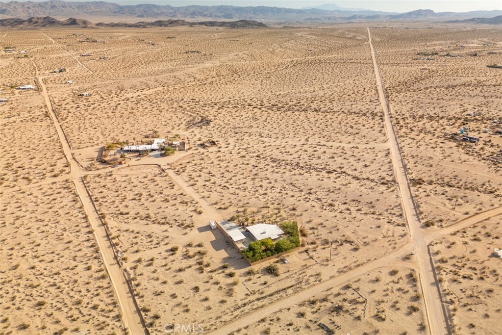 66136 Mars Drive Joshua Tree, CA 92252 - Photo 3 of 75