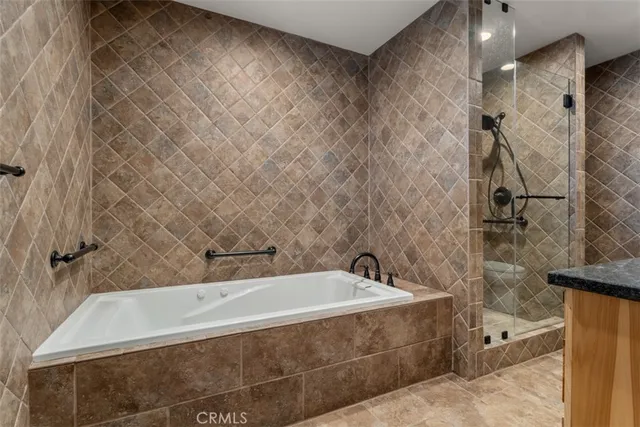 $635,000 | 66136 Mars Drive, Joshua Tree, CA 92252