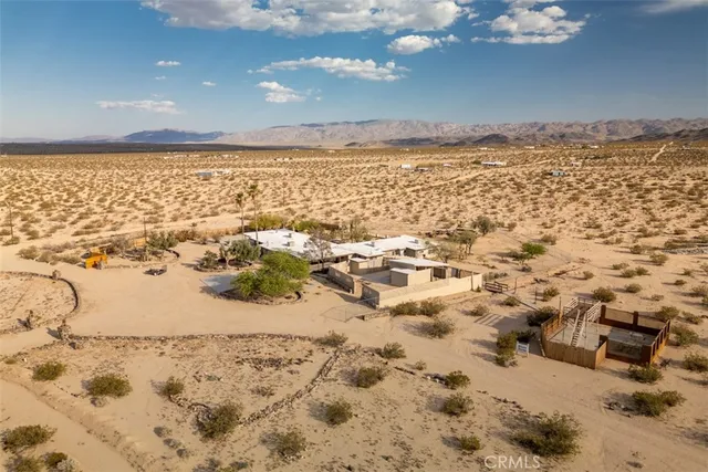 $635,000 | 66136 Mars Drive, Joshua Tree, CA 92252