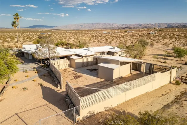 $635,000 | 66136 Mars Drive, Joshua Tree, CA 92252