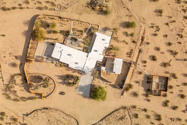 $635,000 | 66136 Mars Drive, Joshua Tree, CA 92252