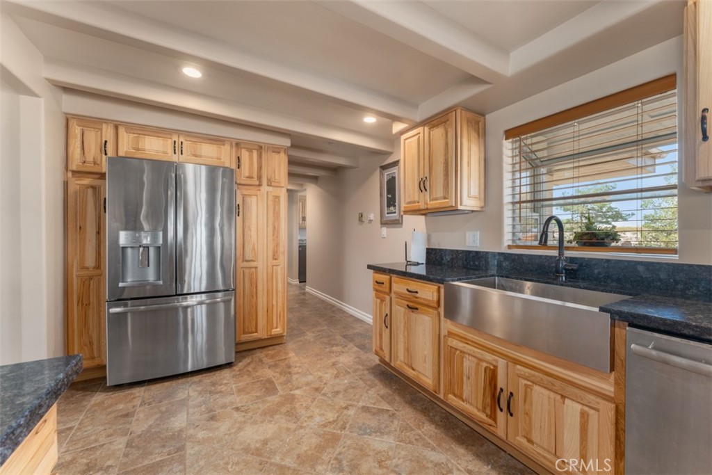 66136 Mars Drive Joshua Tree, CA 92252 - Photo 10 of 75