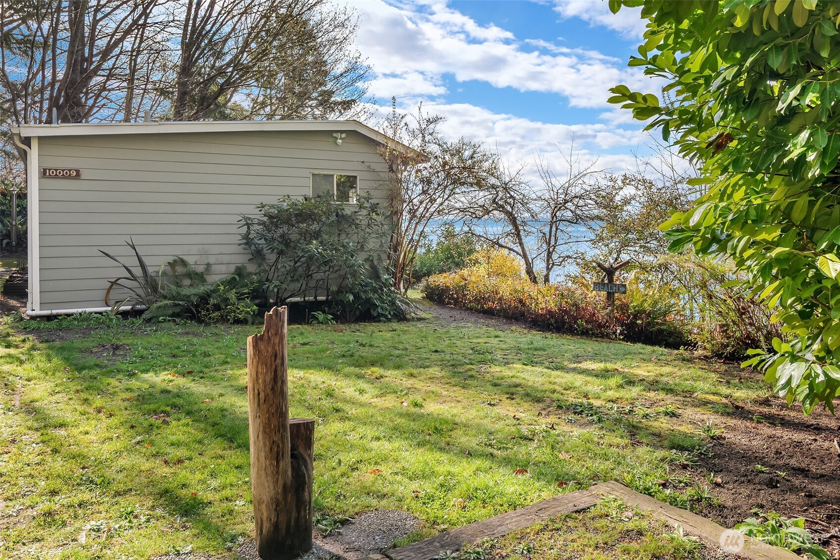 10009 Southwest Northilla Road Vashon, WA 98070 - Photo 18 of 29 Gallery Image 18