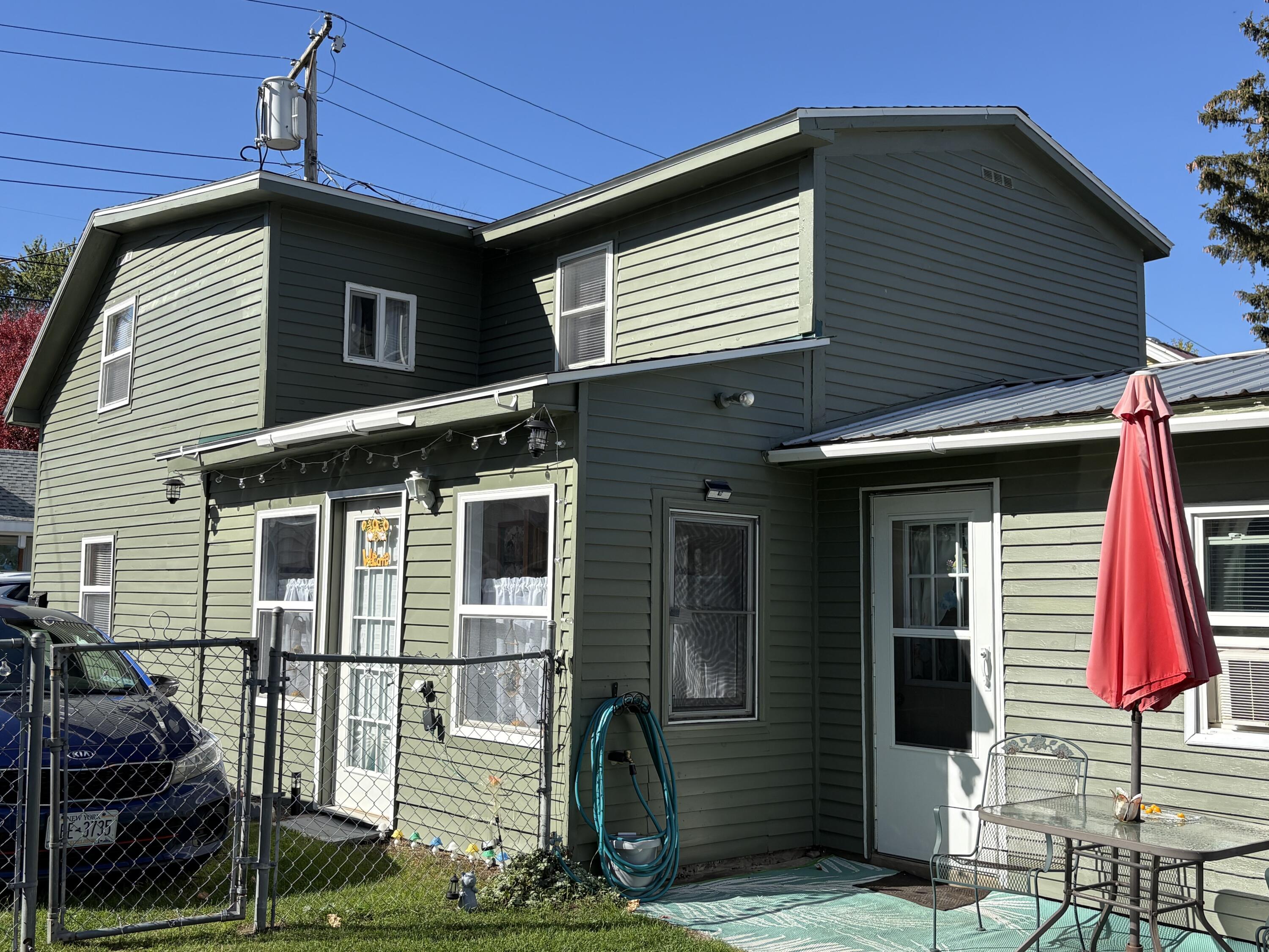 39 Standish Street Plattsburgh, NY 12901 - Photo 2 of 12 IMG_6795
