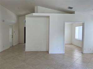 9880 Red Heart Lane Tamarac, FL 33321 - Photo 6 of 32 Photo 6