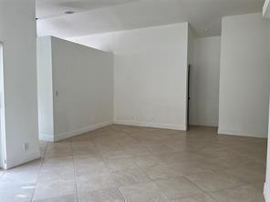 9880 Red Heart Lane Tamarac, FL 33321 - Photo 7 of 32 Photo 7