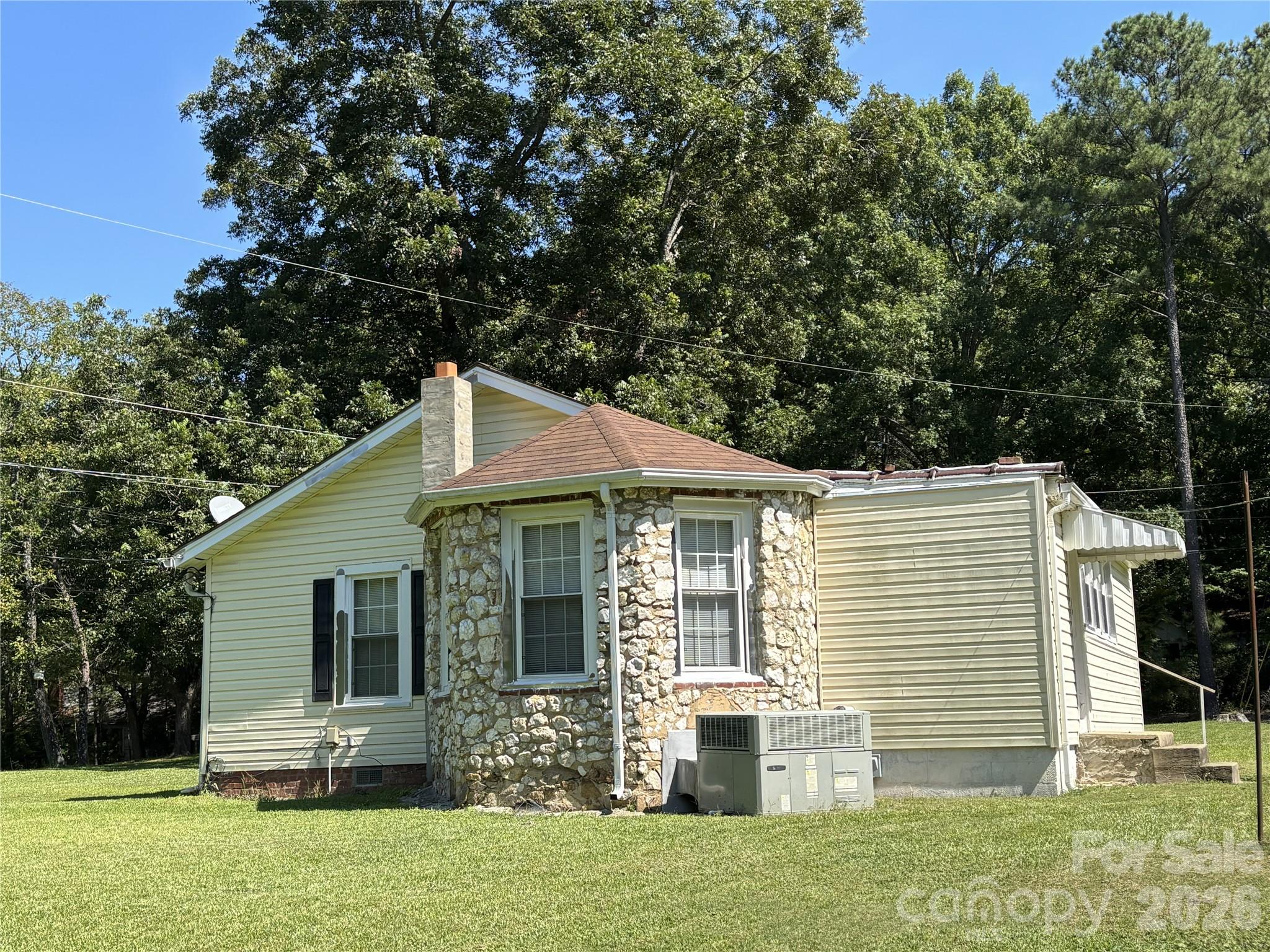 148 Oscar Road Troy, NC 27371 - Photo 2 of 20 Gallery Image 2