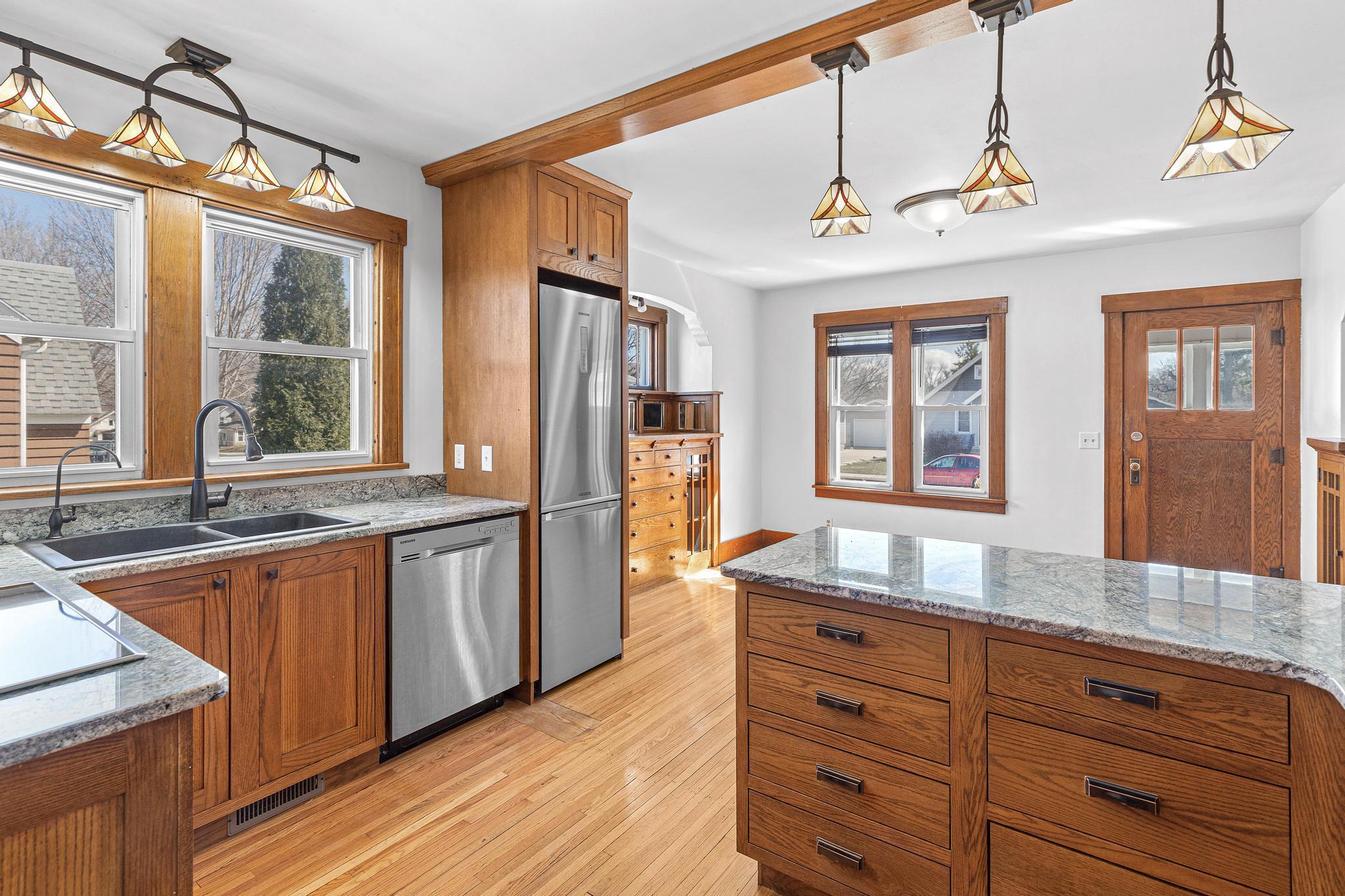 816 1st Street Southwest Faribault, MN 55021 - Photo 14 of 36