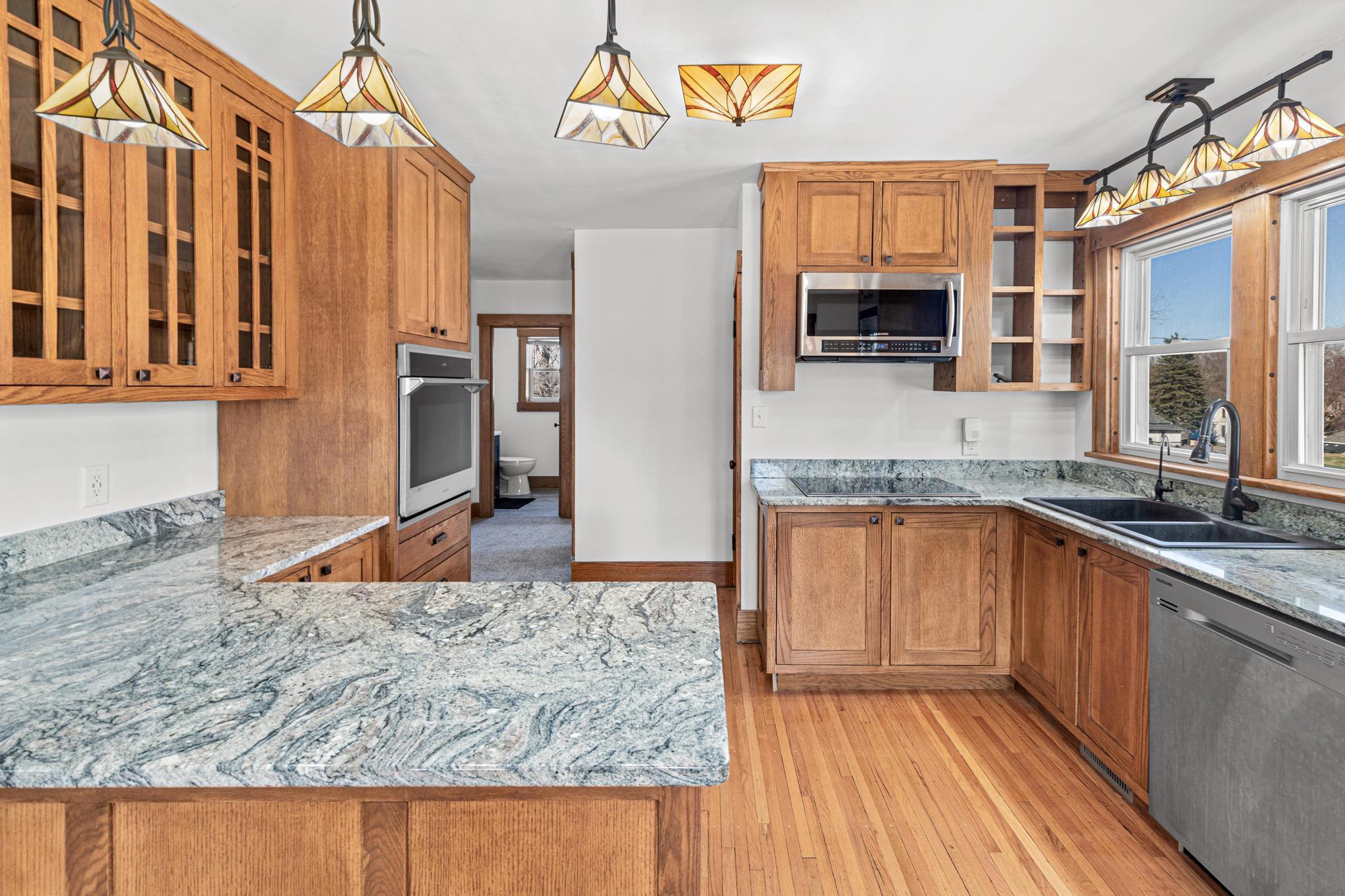 816 1st Street Southwest Faribault, MN 55021 - Photo 15 of 36