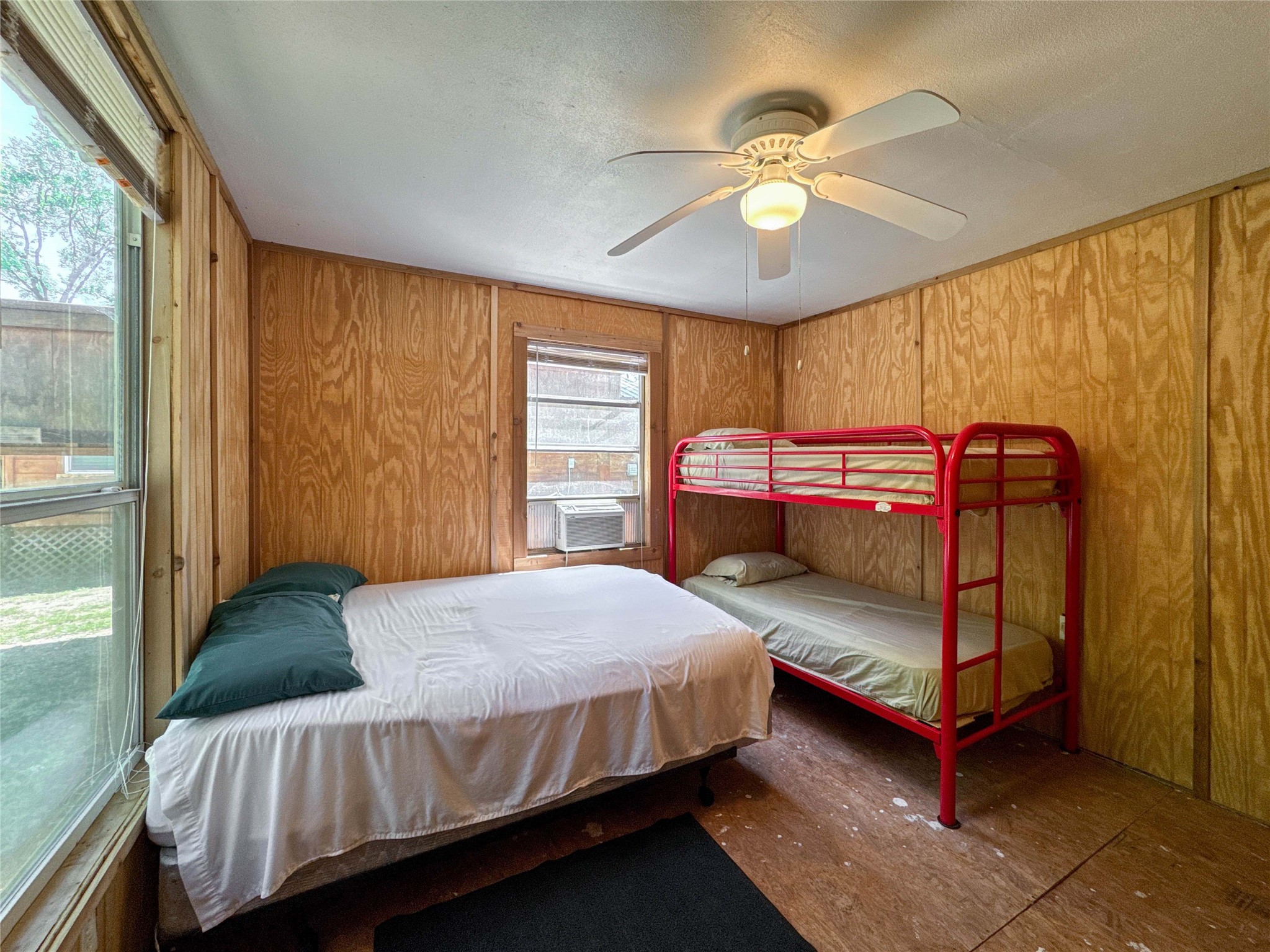 206 Tallow Street Onalaska, TX 77360 - Photo 14 of 36