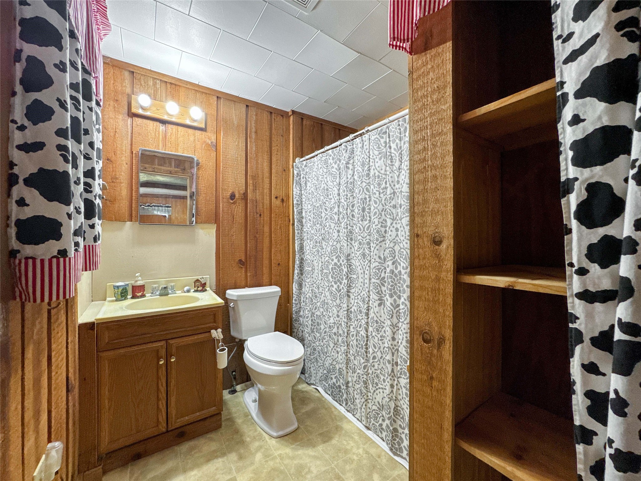 206 Tallow Street Onalaska, TX 77360 - Photo 18 of 36