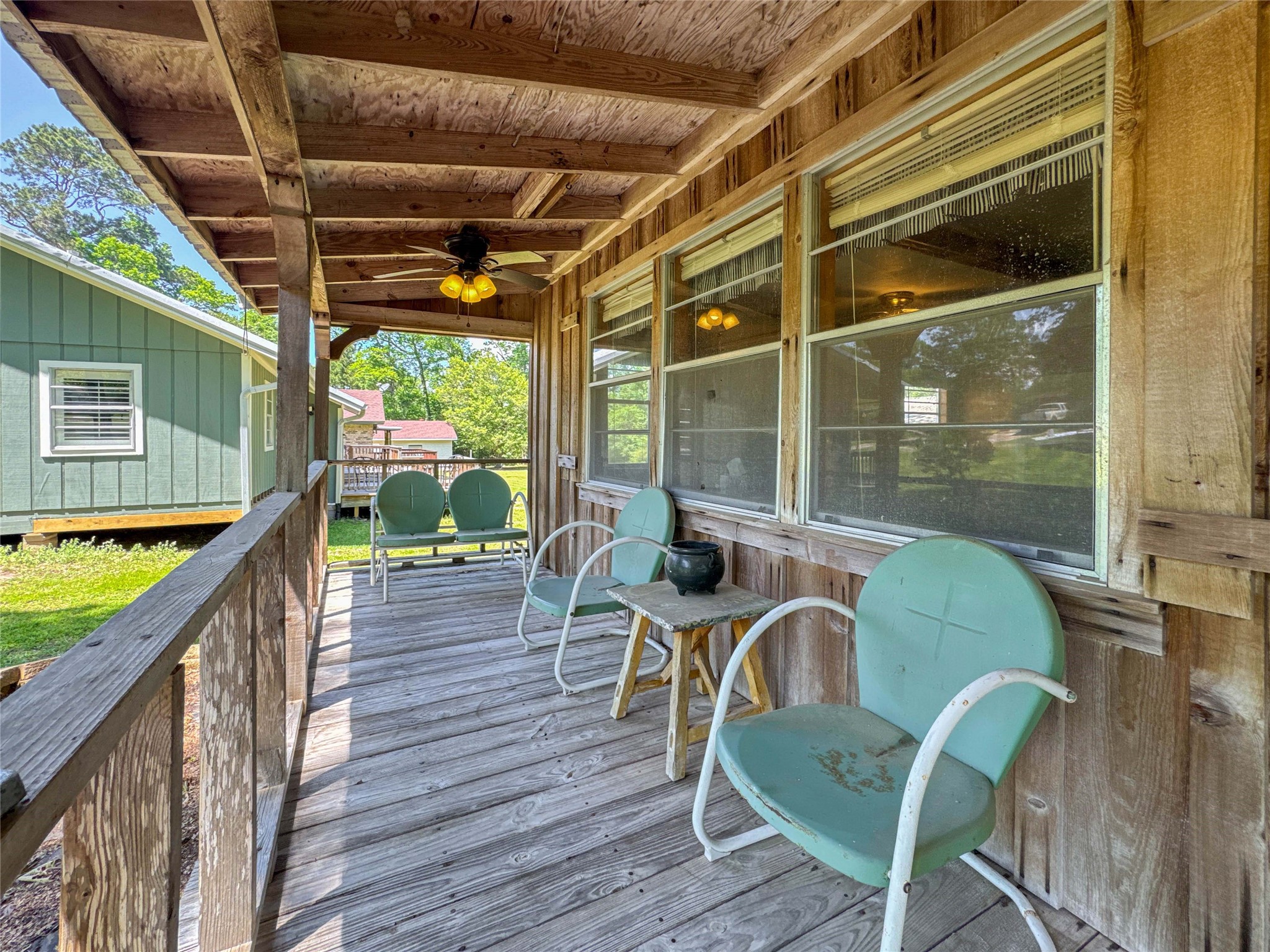 206 Tallow Street Onalaska, TX 77360 - Photo 22 of 36