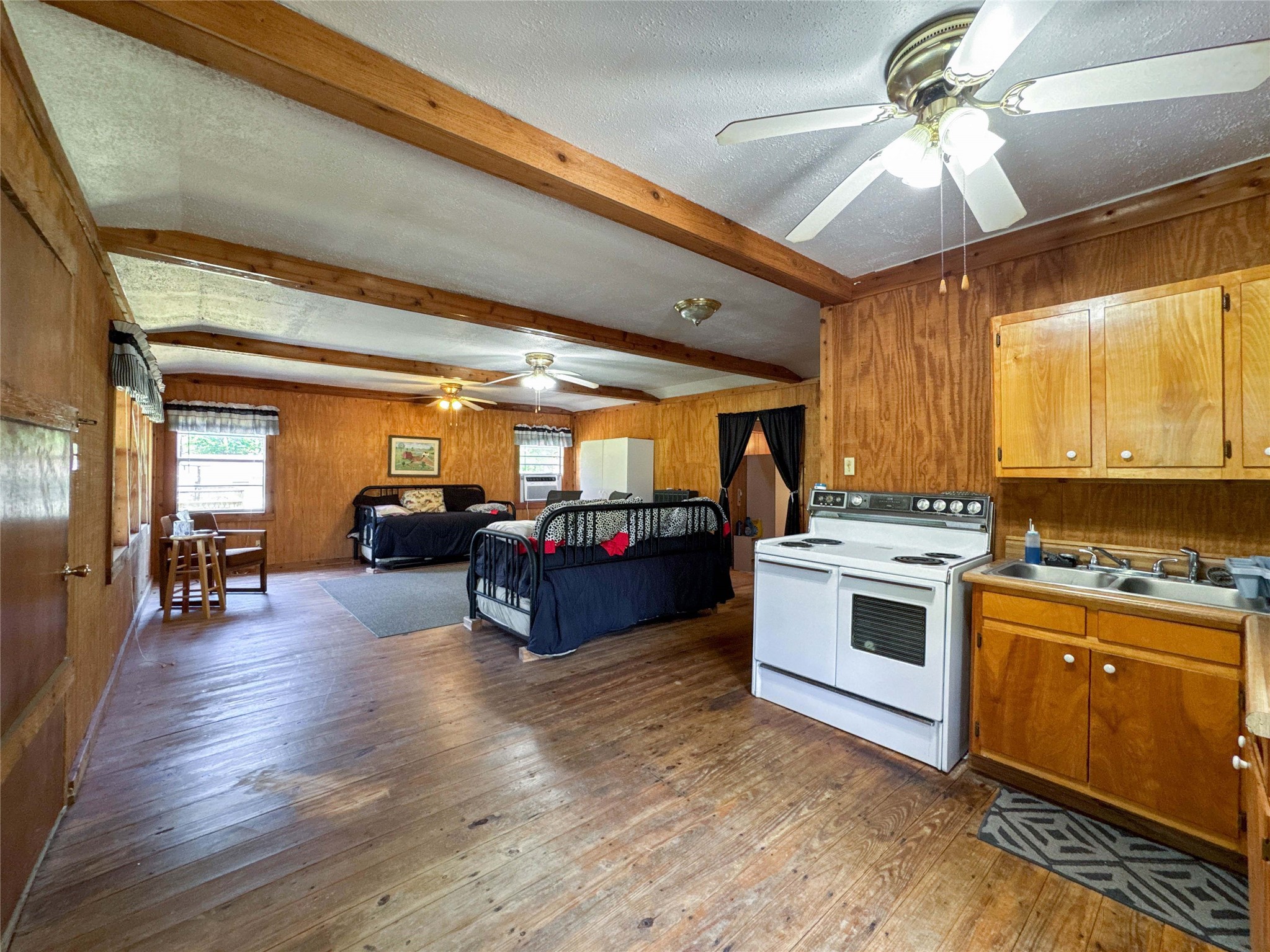 206 Tallow Street Onalaska, TX 77360 - Photo 10 of 36