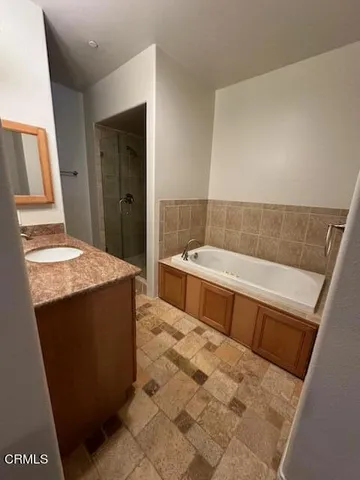 $3,750 | 346 Metropole Avenue, Unit 1, Avalon, CA 90704