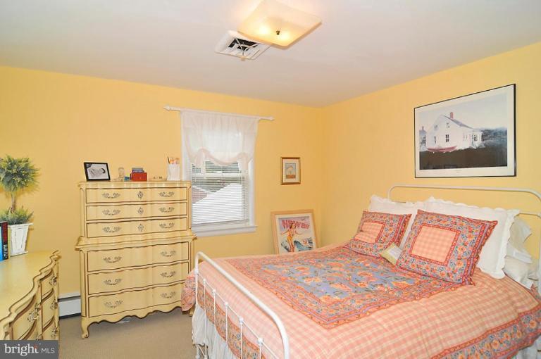 7301 Gordons Road Falls Church, VA 22043 - Photo 8 of 11 Bedroom #1