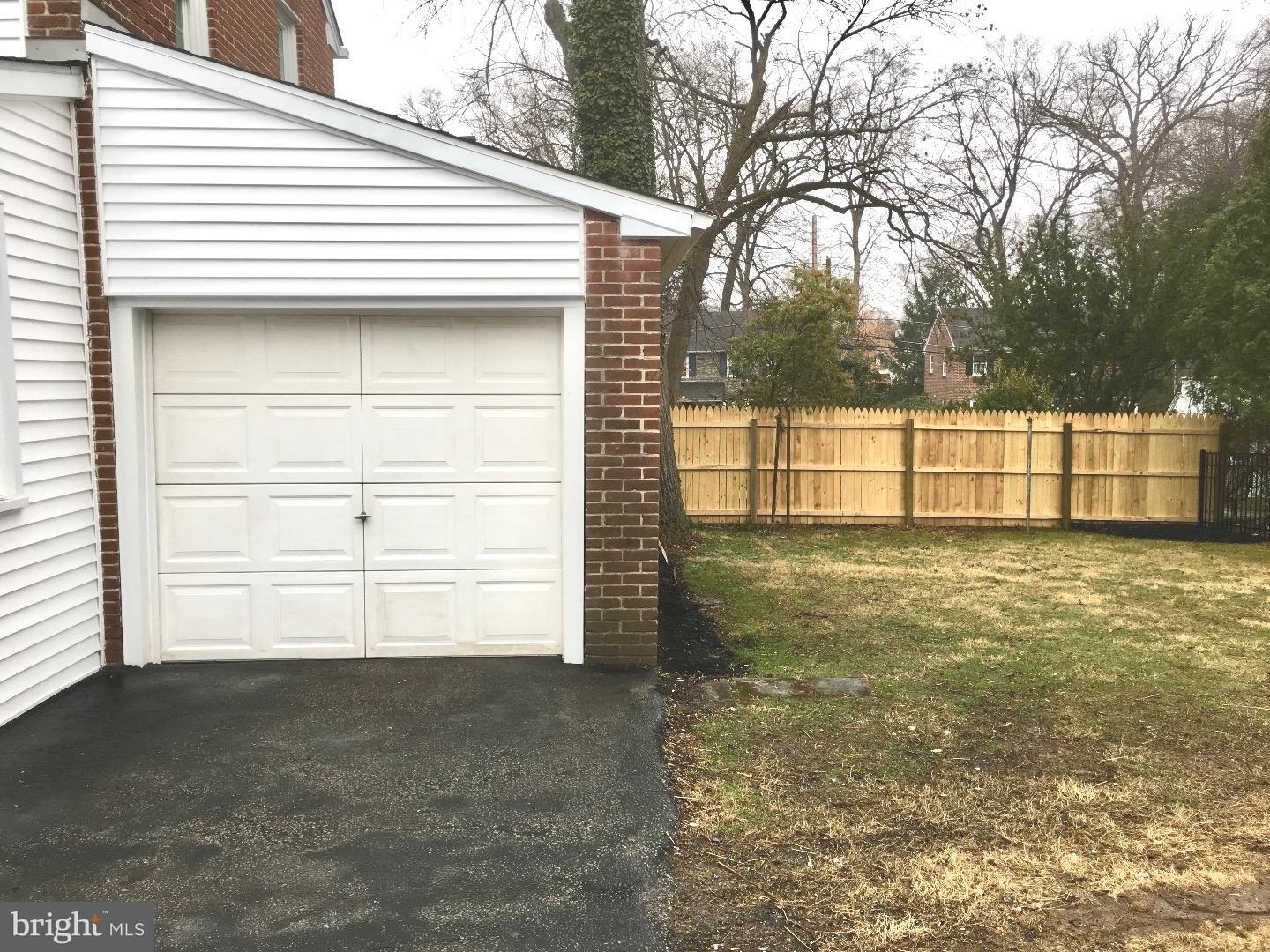 1704 Manor Road Havertown, PA 19083 - Photo 6 of 25 Garage