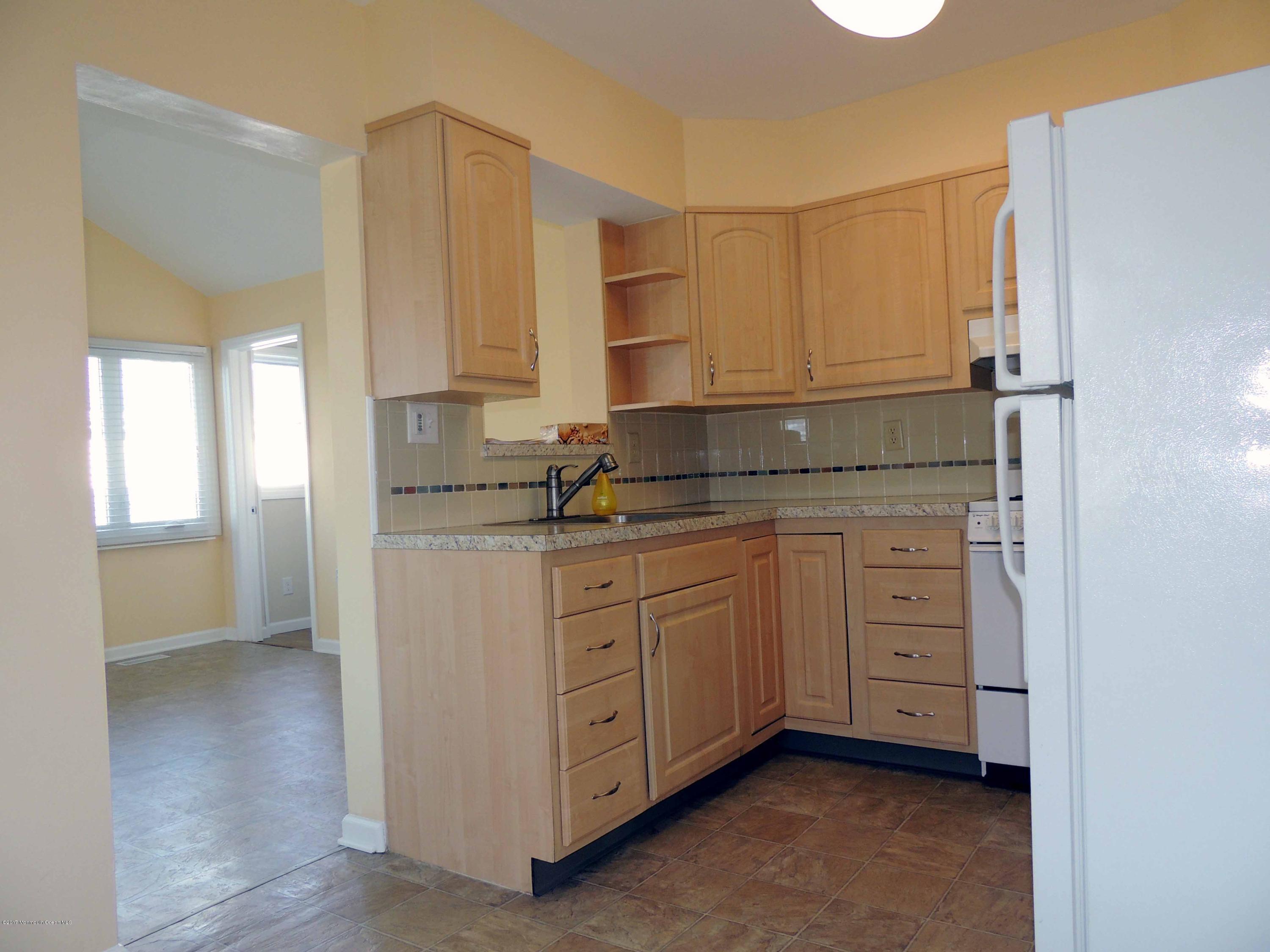 201 Foster Road Toms River, NJ 08753 - Photo 14 of 29 DSCN9833.jpg-Net