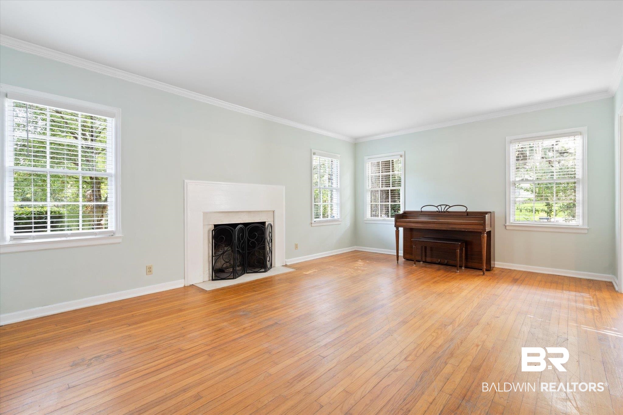 2013 Levert Drive North Mobile, AL 36607 - Photo 3 of 25