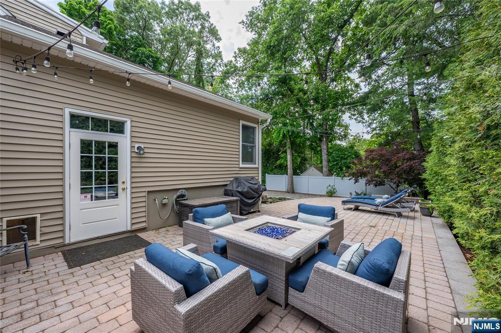 15 Congress Road Emerson, NJ 07630 - Photo 37 of 48