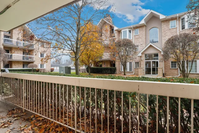 $255,000 | 7825 Bristol Park Drive, Unit 1C, Tinley Park, IL 60477