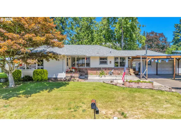 $575,000 | 1883 Southeast Rosebrier Court, Milwaukie, OR 97267
